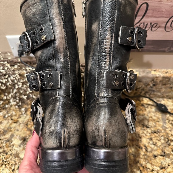 AS98 Archie Ice 39 8.5-9.0 - Picture 2 of 5